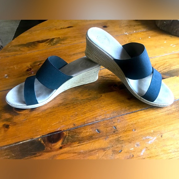 Charleston Shoe Co. Backless Cooper Wedge Heels - Picture 3 of 4